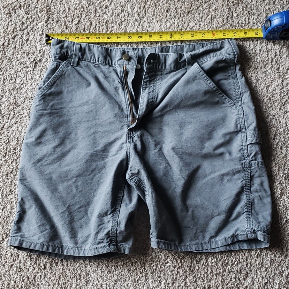 Carhartt Shorts - Size 34
